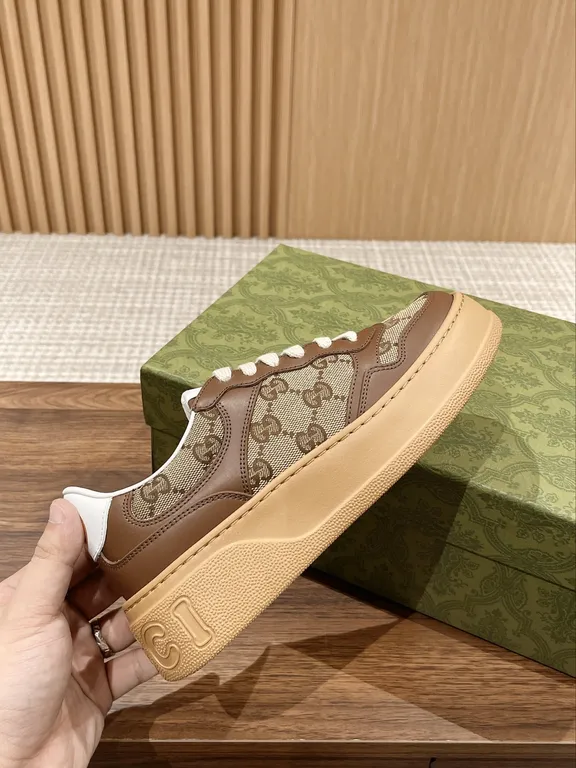 Gucci Shoe 